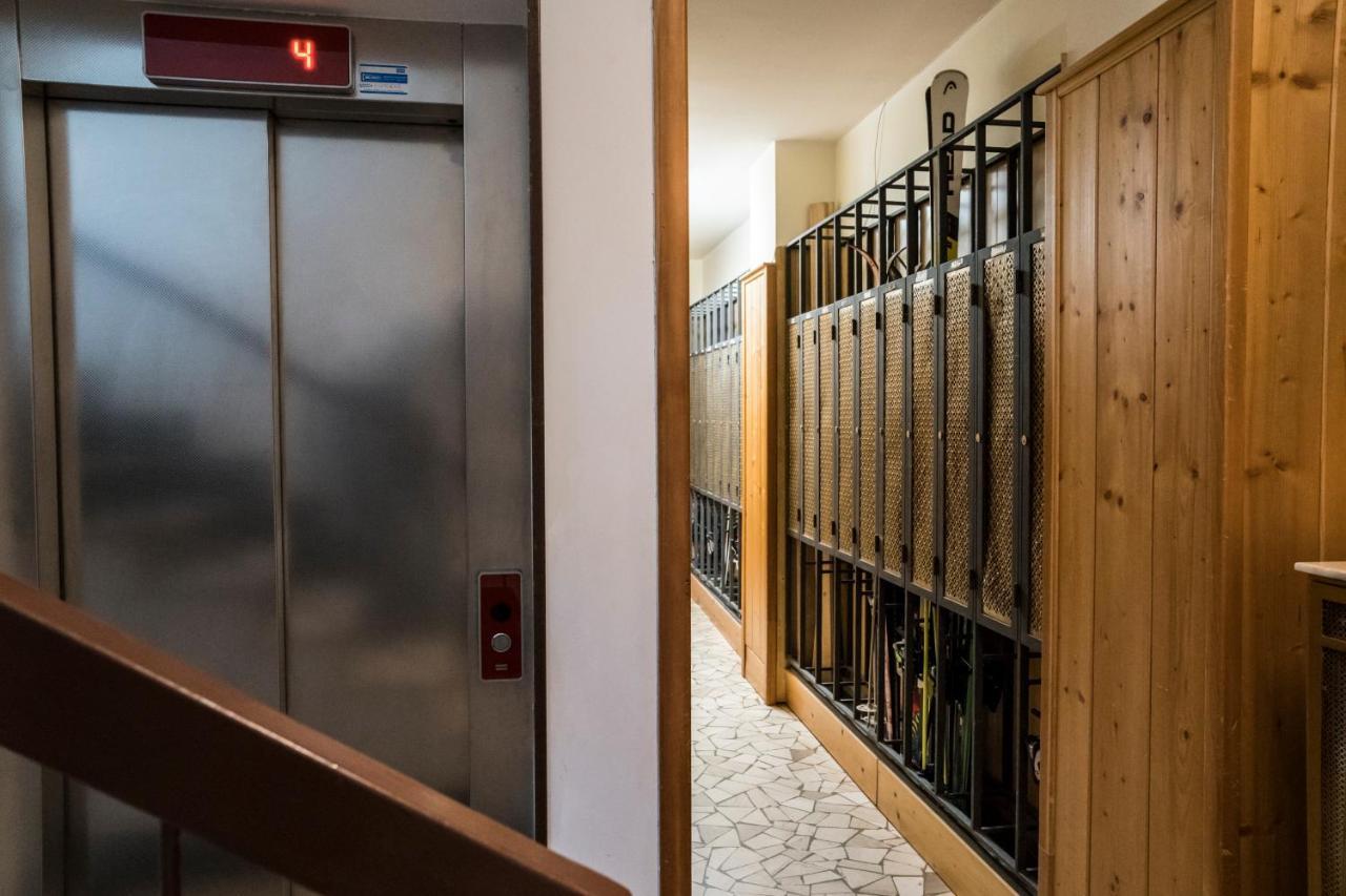 Stay In Cervinia Deluxe Apartment Breuil-Cervinia Ngoại thất bức ảnh